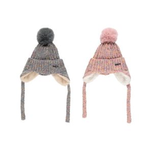 Naiste tutimüts kootud Acces kõrvaklappidega